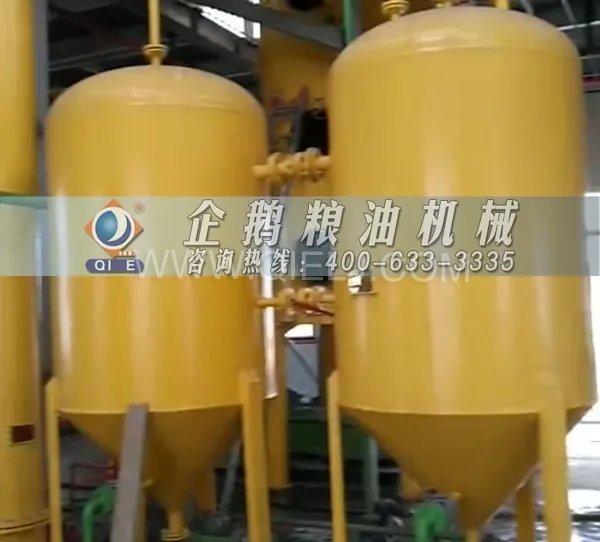 企鵝精煉設(shè)備品質(zhì)優(yōu)勝遠(yuǎn)銷國外，客戶贊不絕口多次回購(圖6)