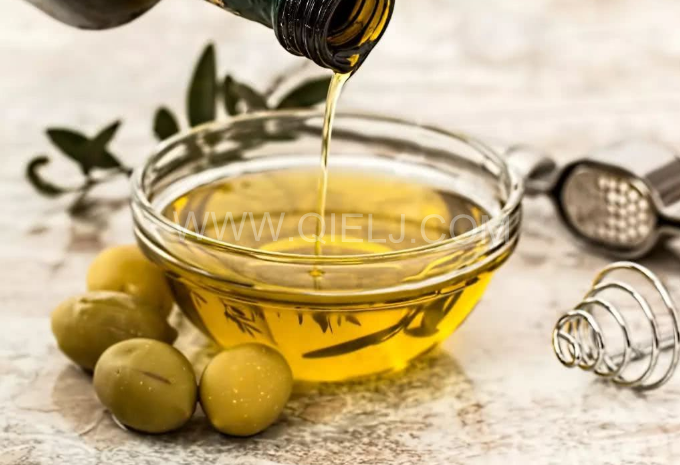 怎樣健康的選擇食用油？企鵝糧油機(jī)械為您簡(jiǎn)單講述(圖3)